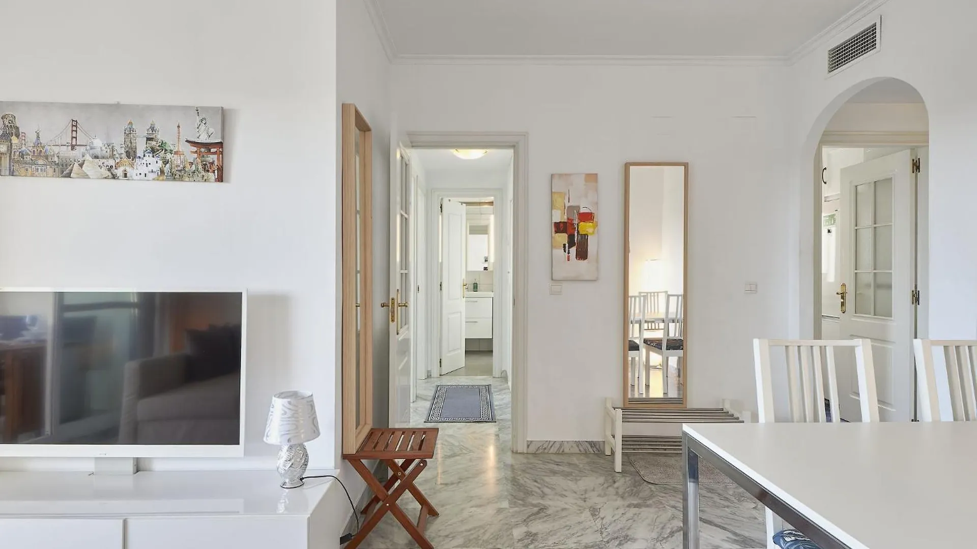 Apartment Lorcrisur By Interhome Marbella